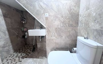 Property slide 8