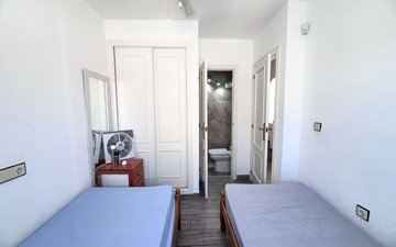 Property slide 10