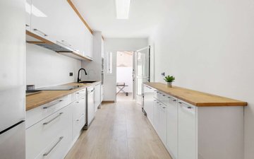Property slide 18
