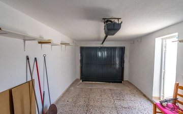 Property slide 37