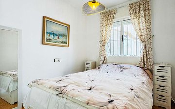 Property slide 14