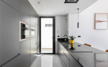 Property slide 32