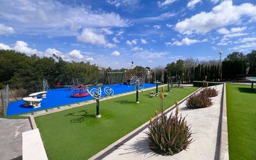 Property slide 20