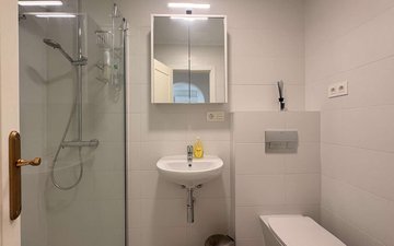 Property slide 16