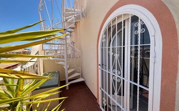 Property slide 21