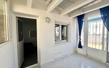Property slide 18