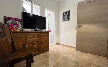 Property slide 15