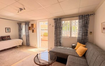 Property slide 10