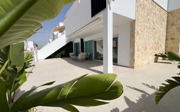 Property slide 18