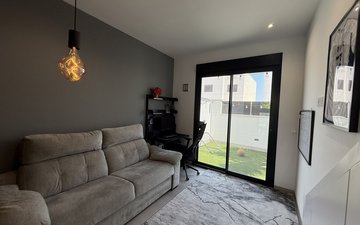 Property slide 19