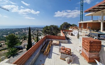 Property slide 18