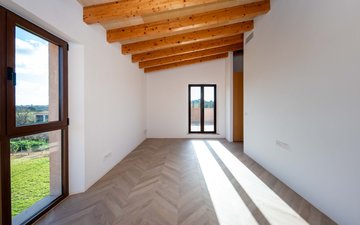 Property slide 22