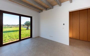 Property slide 20
