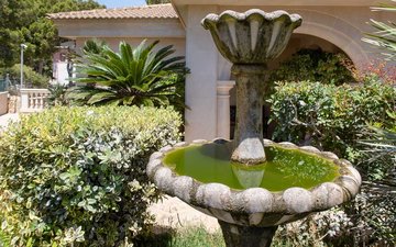 Property slide 18