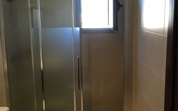 Property slide 16
