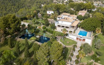 Property slide 18