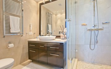 Property slide 20