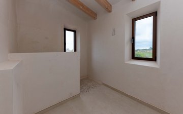 Property slide 28