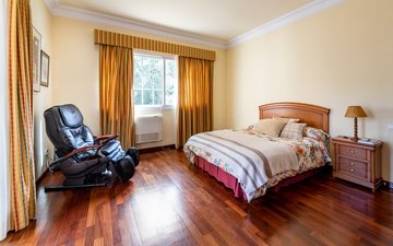 Property slide 36