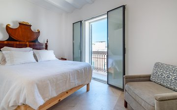 Property slide 19
