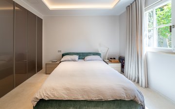 Property slide 21