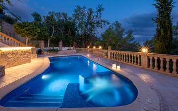 Property slide 28