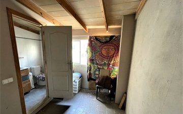 Property slide 17