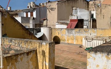 Property slide 27