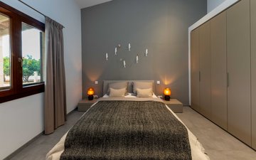 Property slide 18