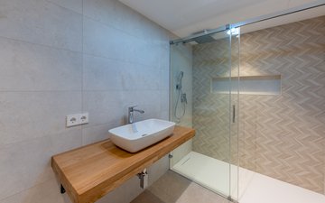 Property slide 19