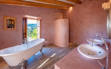 Property slide 17