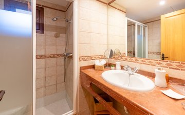 Property slide 20