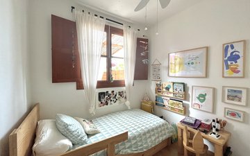 Property slide 12