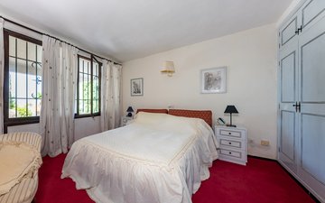 Property slide 17