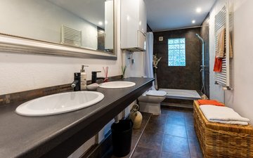 Property slide 22