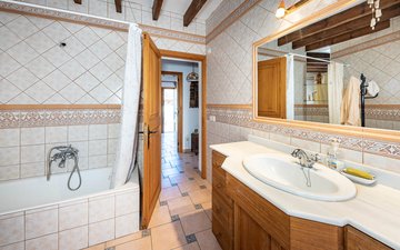 Property slide 19