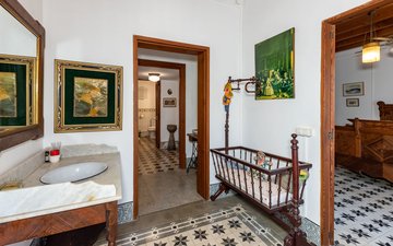 Property slide 15
