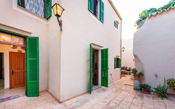 Property slide 22