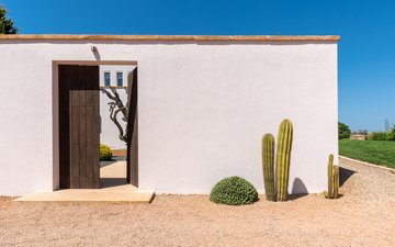 Property slide 38
