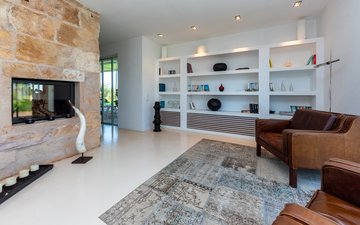Property slide 19
