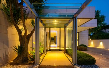 Property slide 10