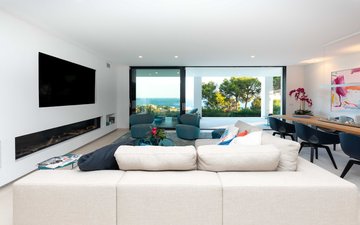 Property slide 7