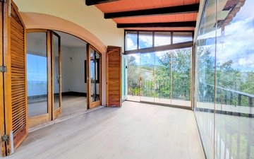 Property slide 6