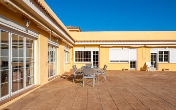 Property slide 17