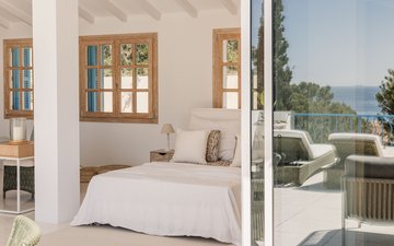 Property slide 14