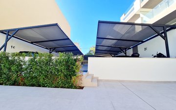 Property slide 21