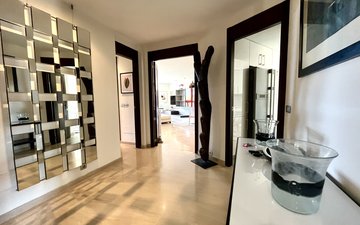 Property slide 17
