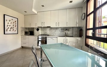 Property slide 9