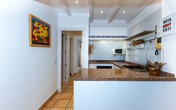 Property slide 15