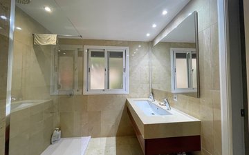 Property slide 18